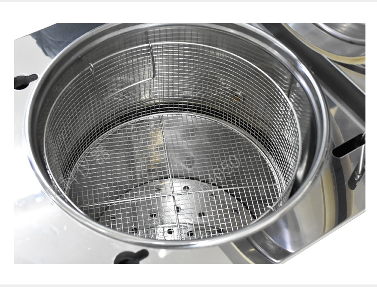 上海三申不銹鋼立式高壓滅菌鍋YM30Z（智能定時(shí)數(shù)控）壓力蒸汽滅菌器消毒鍋